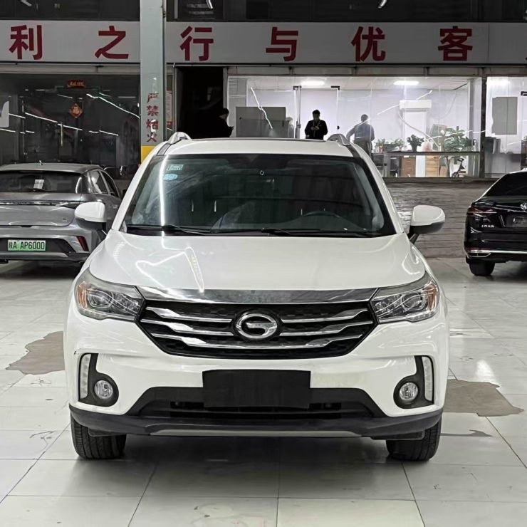 2017 GAC Trumpchi GS4 235T manual 2WD luxury front left view