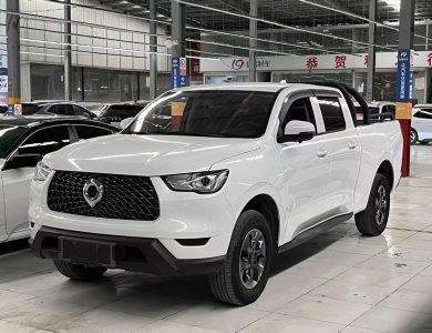 2021 GWM Poer 2.0T diesel 4WD automatic elite long bed front side view