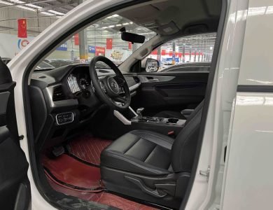 2021 GWM Poer 2.0T diesel 4WD automatic elite long bed seats