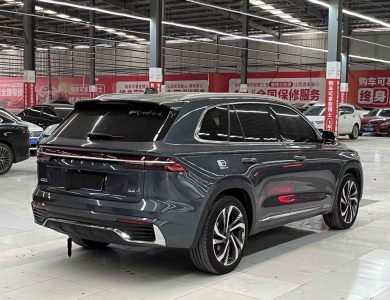 2024 Geely Xingyue L 2.0TD high output automatic FWD Yunqi rear side view