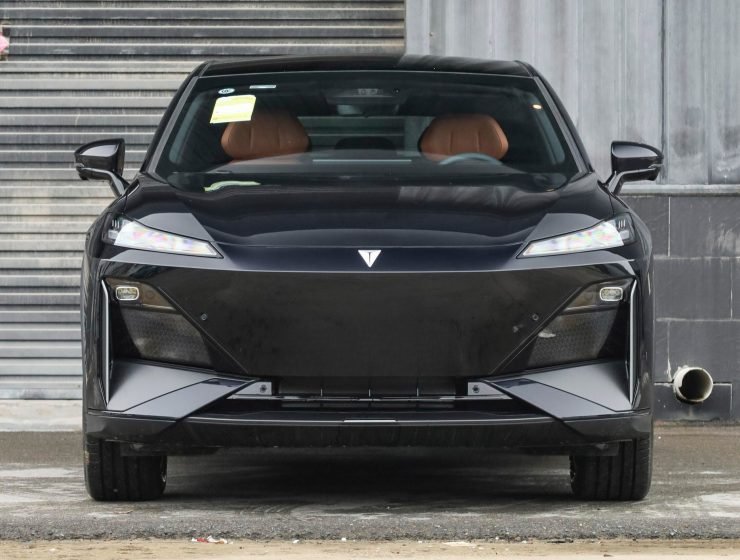Deepal S07 2026 side profile electric SUV