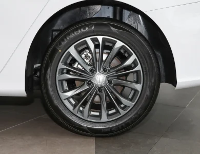 MG5 2026 alloy wheels
