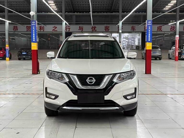 Nissan X-Trail 2017 2.0L CVT Comfort 2WD main image