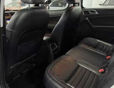 Skoda Yeti 2017 seats interior